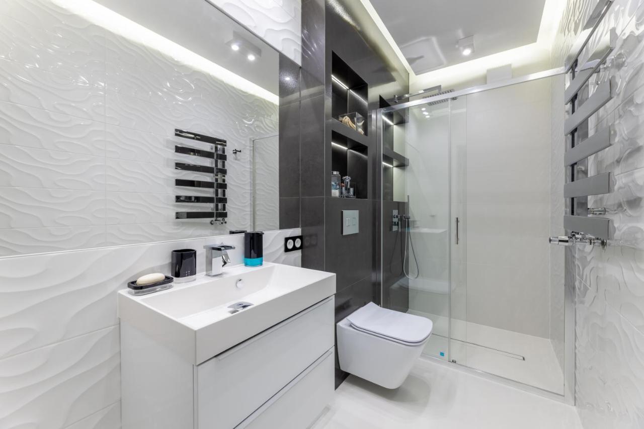 Leo Apartament Delux Ustrzyki Dolne Kültér fotó