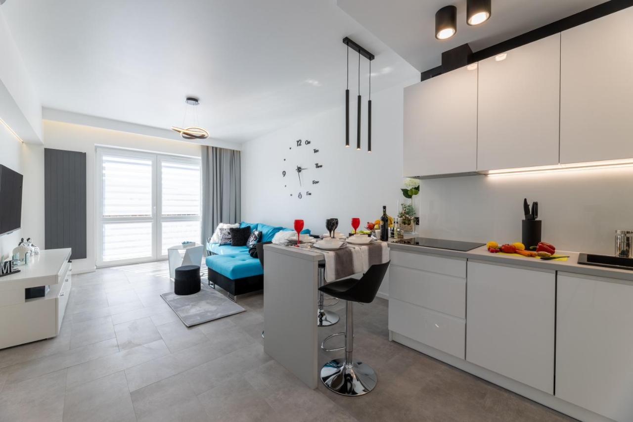 Leo Apartament Delux Ustrzyki Dolne Kültér fotó